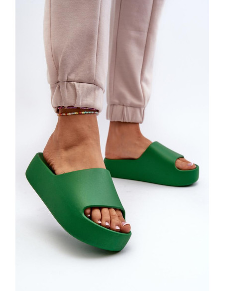 Clacquettes model 196678 Step in style