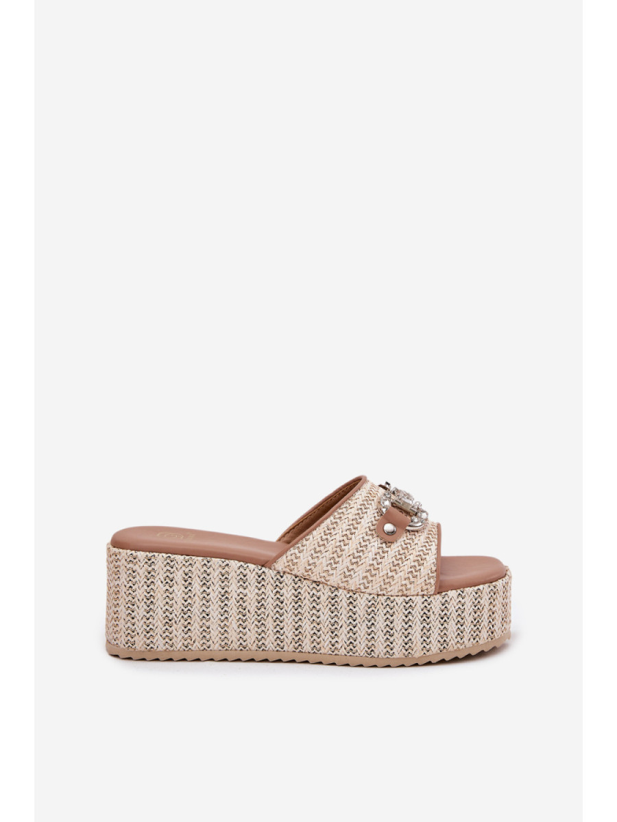 Clacquettes model 213950 Step in style