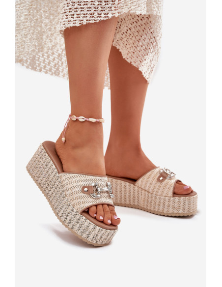 Clacquettes model 213950 Step in style