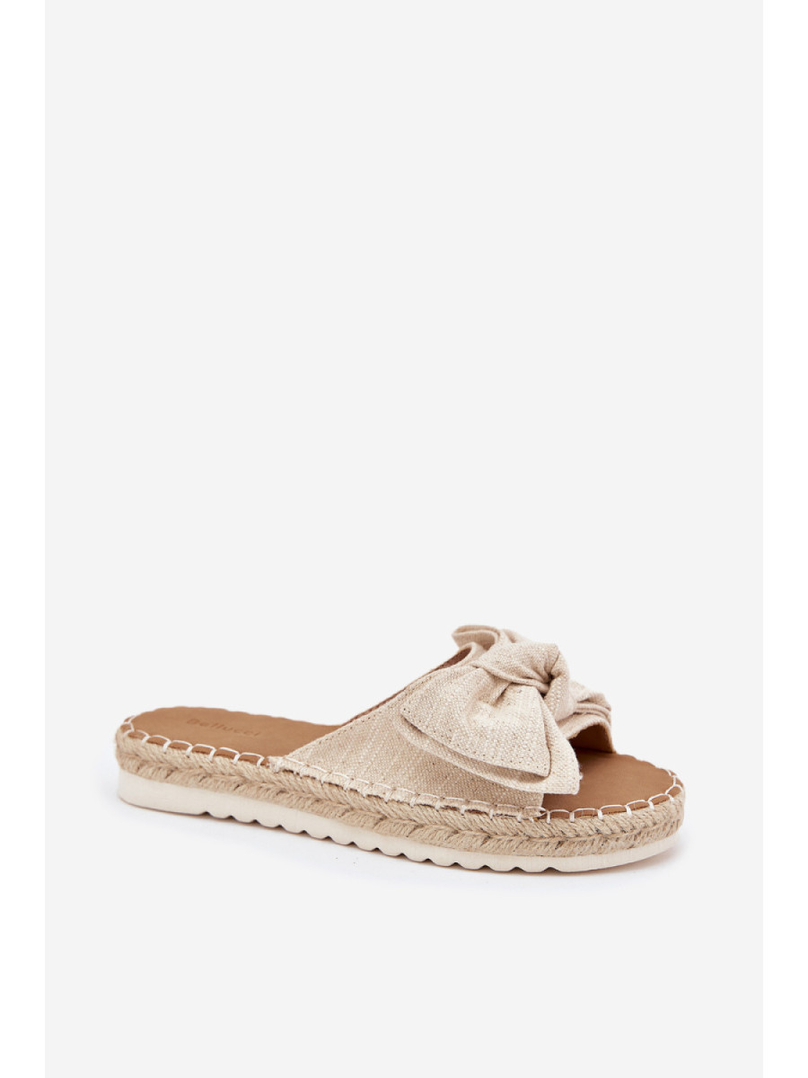 Clacquettes model 214129 Step in style