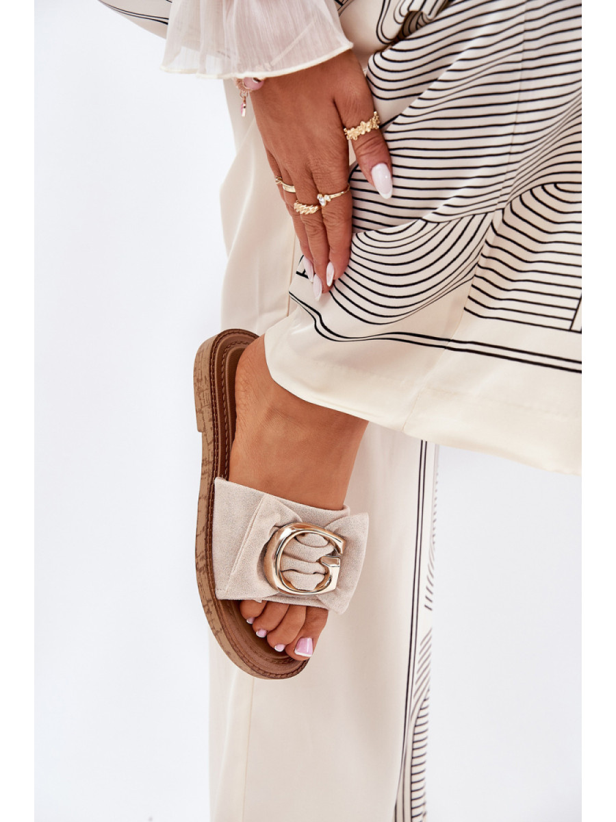 Clacquettes model 210745 Step in style