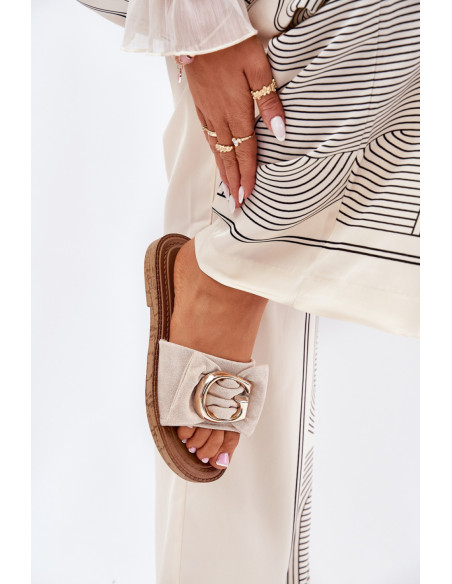 Clacquettes model 210745 Step in style