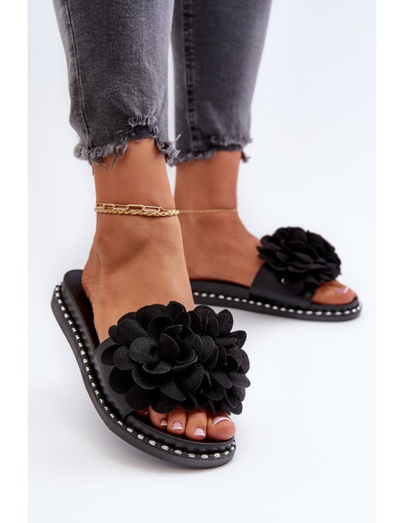 Clacquettes model 194704 Step in style