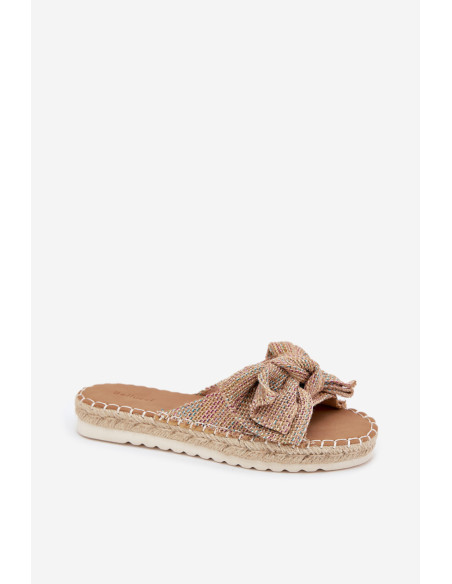 Clacquettes model 214130 Step in style