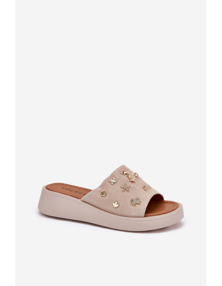 Clacquettes model 213952 Step in style