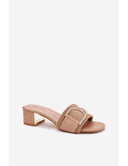 Clacquettes model 214132 Step in style